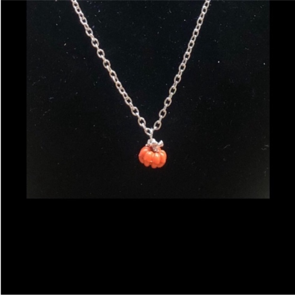 UNBRANDED Orange PETITE Pumpkin Pendant STATEMENT Necklace - Picture 4 of 10